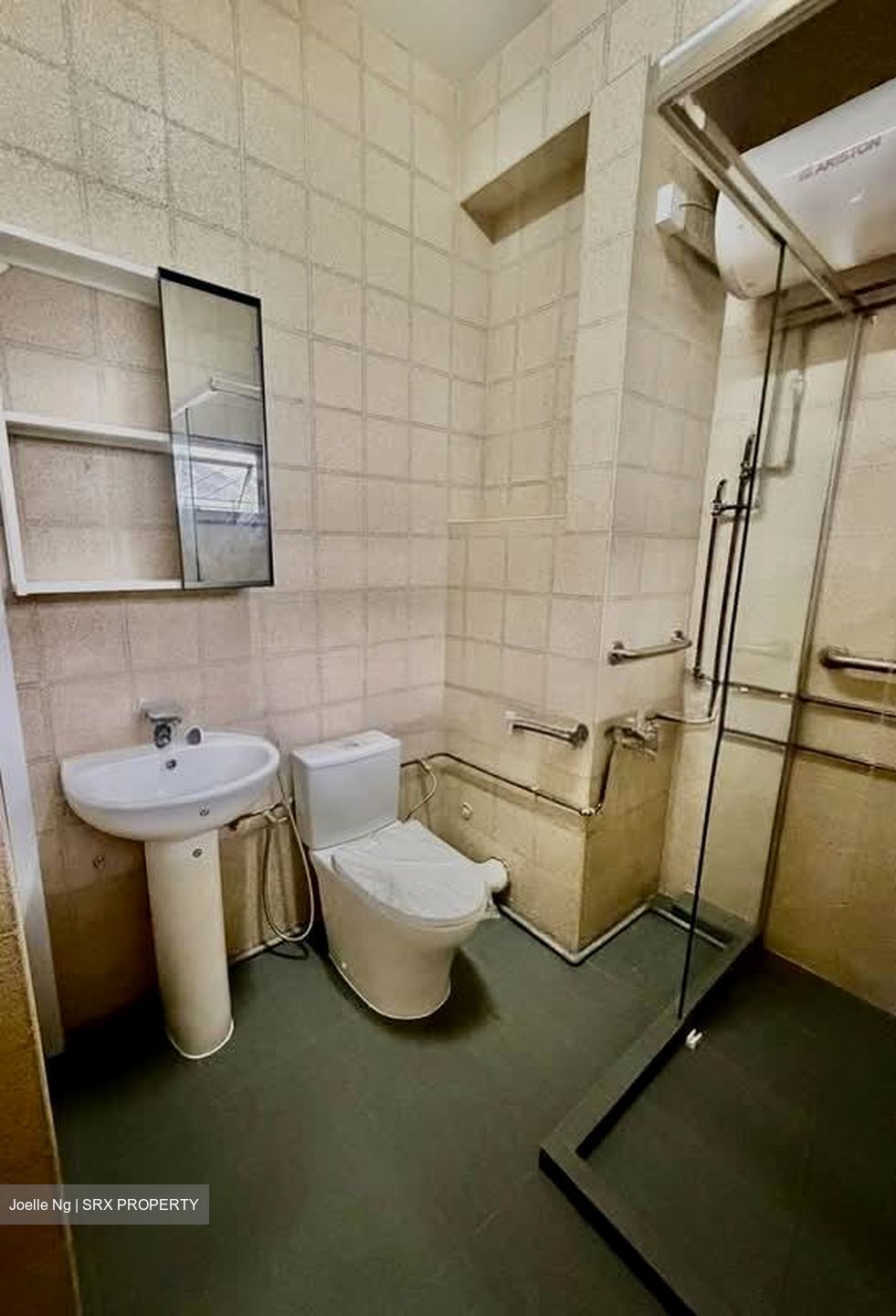 Prince Of Wales Road (D10), Semi-Detached #569557051